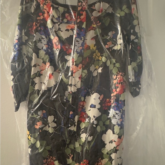 Banana Republic Dresses & Skirts - Banana Republic Black and Green Patterned Dress